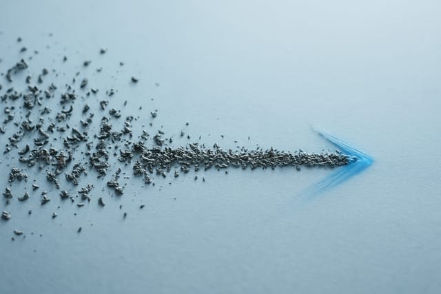 Collaborative Solutions for Crisis Leadership: How CEOs Build Fast, Aligned Teams Under Pressure